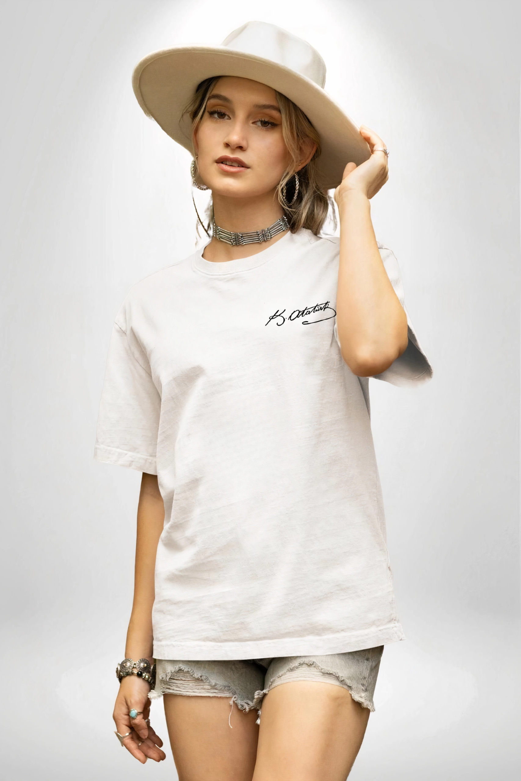 30-agustos-unisex-baskili-t-shirt-beyaz-21627599-sw2400sh3600 30 Ağustos Zafer Bayramı Atatürk Temalı Oversize Bisiklet Yaka T-shirt - Beyaz