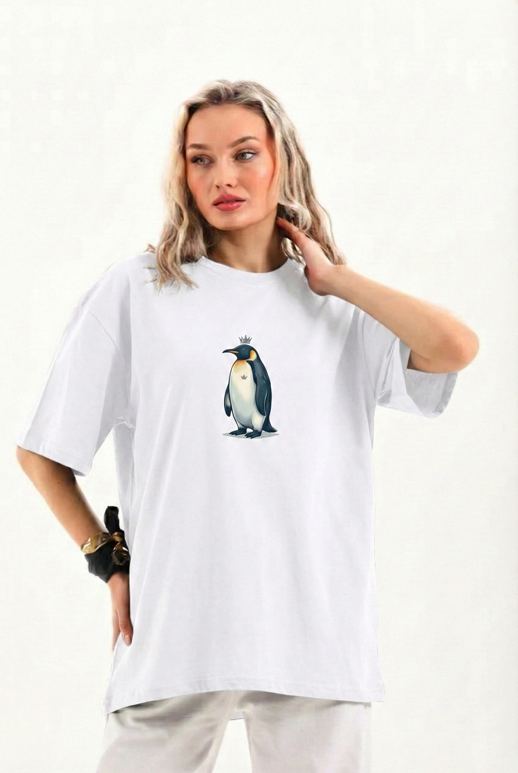 697b4f9761441-18773256-sw1696sh2528 Kadın T-Shirt Penguen Baskılı Bisiklet Yaka Kısa kol yazlık Tişört - Beyaz