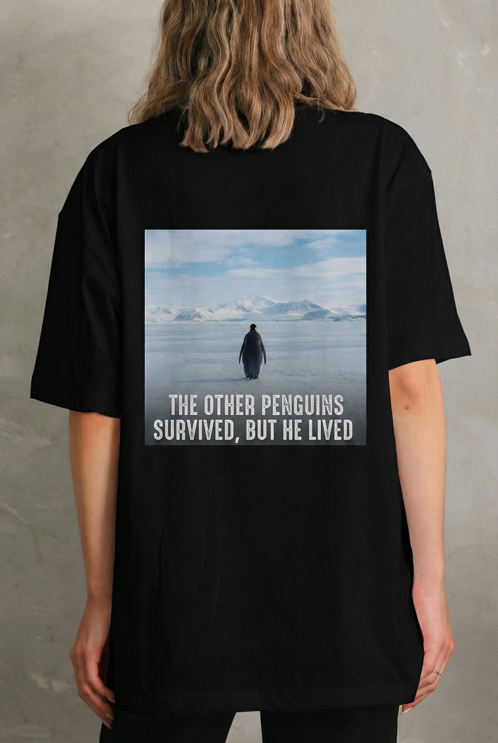 697b512c53e65-12479557-sw1696sh2528 Kadın T-Shirt Penguen Baskılı Bisiklet Yaka Kısa kol yazlık Tişört - Siyah
