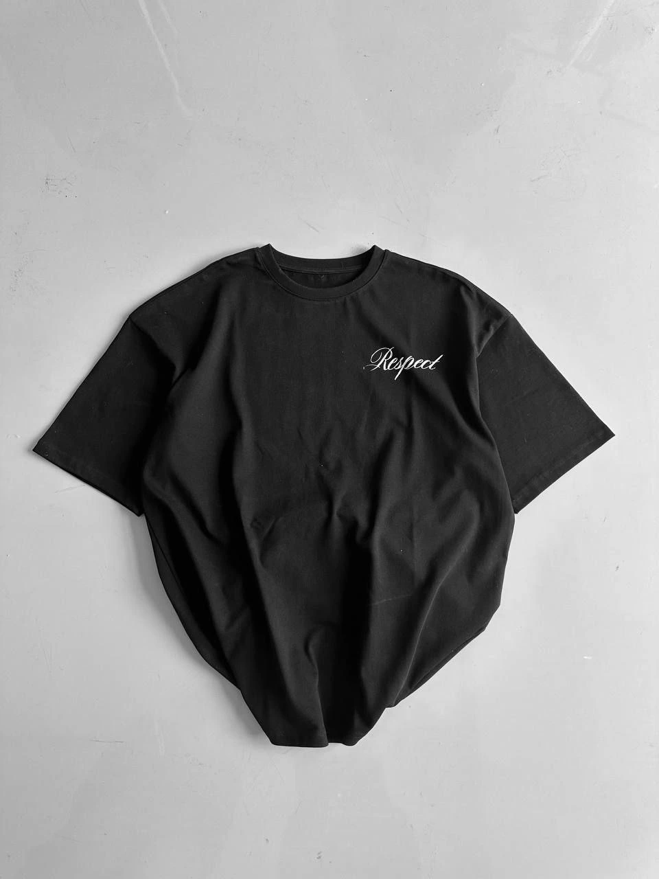 baskili-oversize-bisiklet-yaka-t-shirt-siyah-48040243-sw960sh1280 Erkek Baskılı T-Shirt Kısa Kol Bisiklet Yaka Regular Fit Yazlık Tişört - Siyah