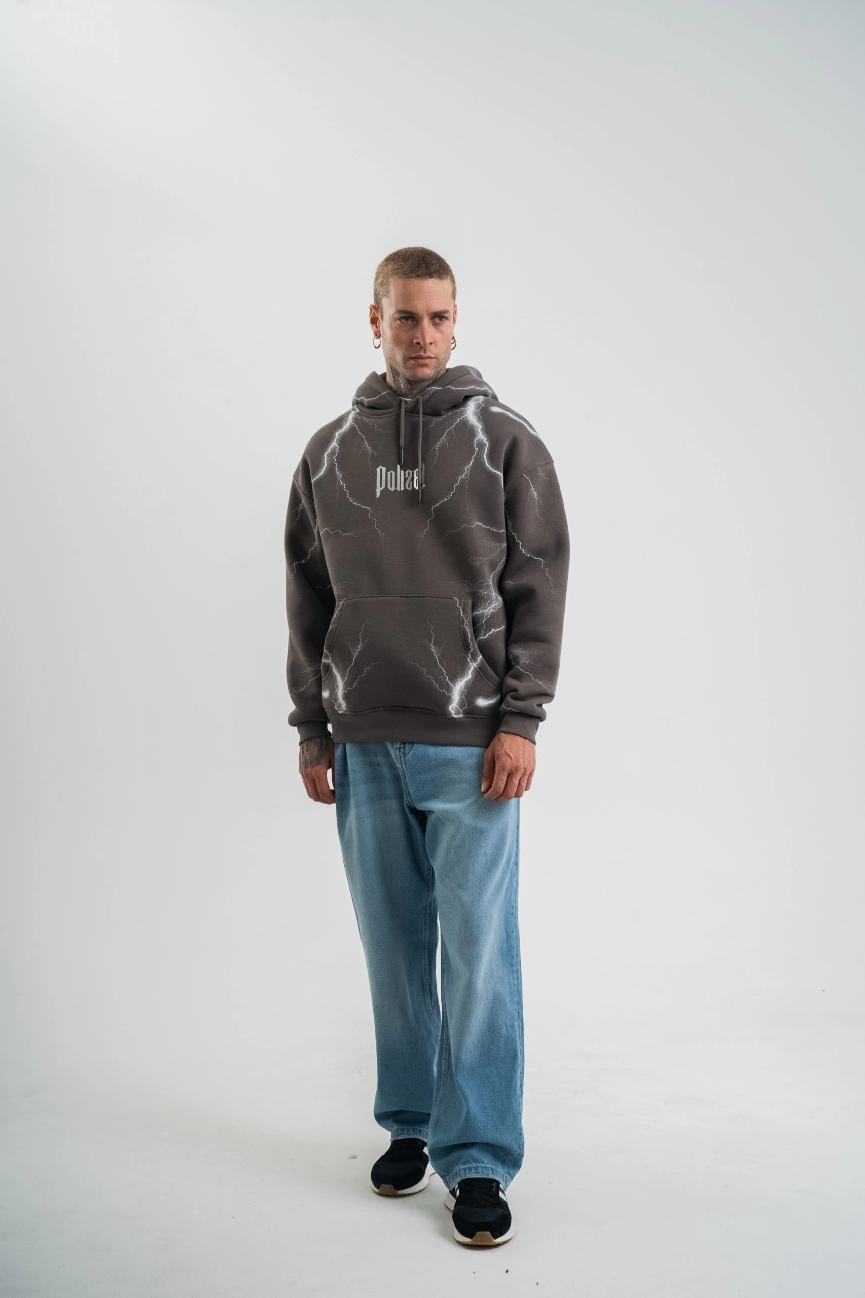 double-oversize-kapsonlu-simsek-pano-baskili-sweatshirt-fume-67694253-sw1706sh2560 Erkek Baskılı Kapüşonlu Oversize 3 İplik Pamuklu SweatShirt Hoodie - Füme - Görsel 2