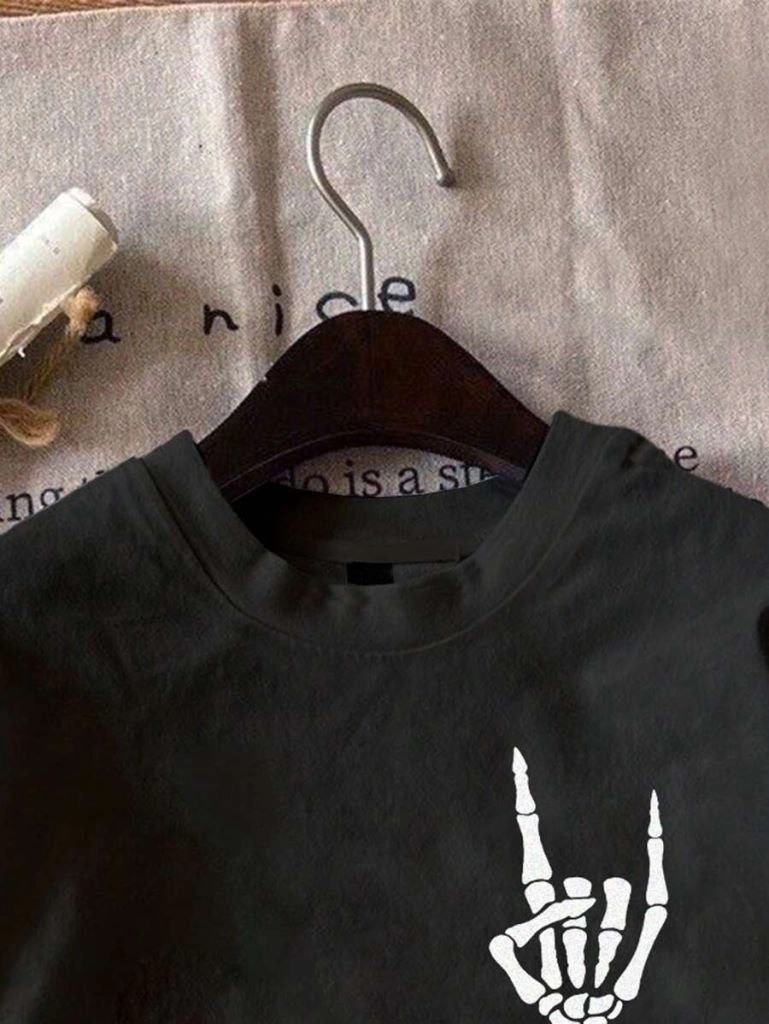 erkek-baskili-oversize-t-shirt-siyah-3082145-sw769sh1024 Erkek Baskılı T-Shirt Kısa Kol Bisiklet Yaka Regular Fit Rahat Kalıp Tişört - Siyah - Görsel 2