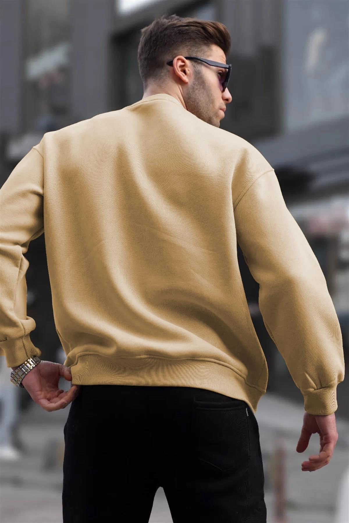 erkek-duz-bisiklet-yaka-sweat-bej-249923647-sw1200sh1800 Erkek Düz Bisiklet Yaka 3 iplik pamuklu Sweatshirt - Bej - Görsel 2