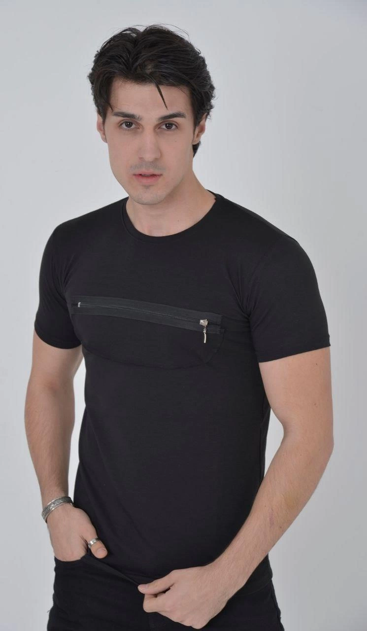 erkek-goguste-fermuar-aksesuarli-dar-kalip-t-shirt-siyah-182219831-sw745sh1280 Erkek Gögüs Fermuarlı T-Shirt Kısa Kol Bisiklet Yaka Slimfit Tişört - Siyah