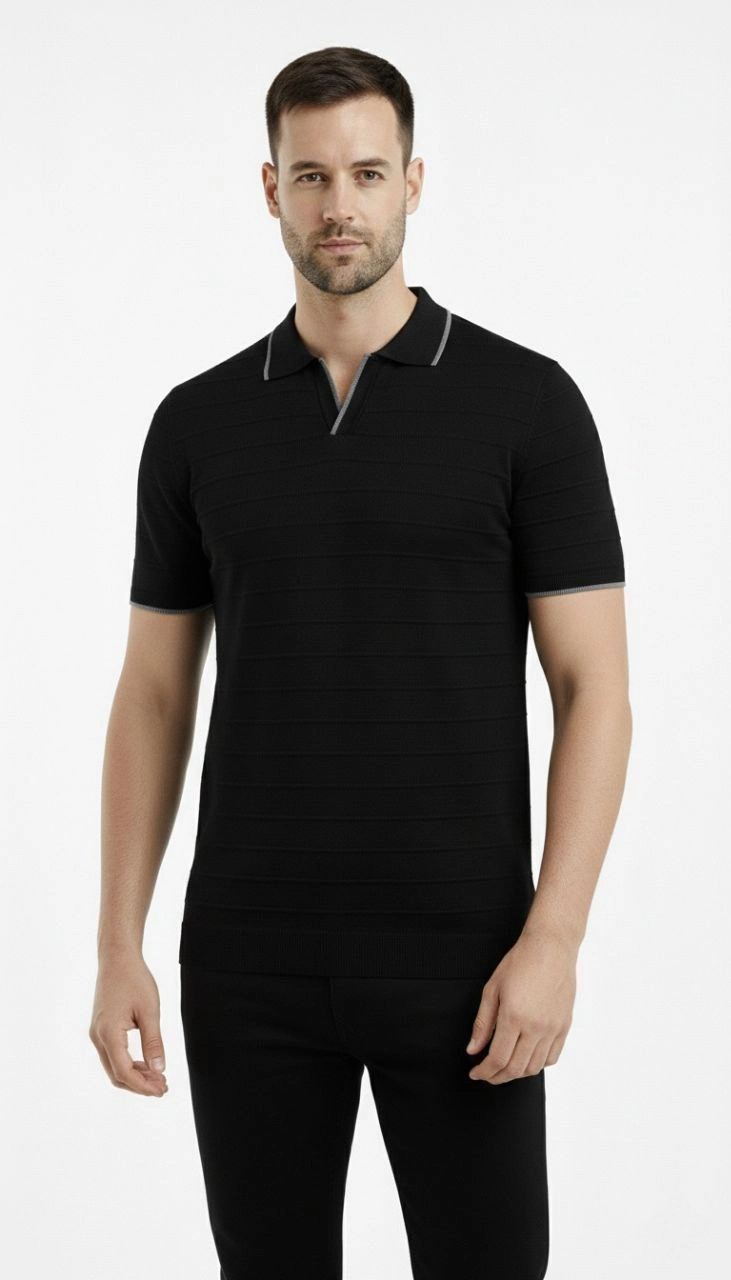 erkek-triko-kumas-yakali-dugmesiz-acik-yaka-fitilli-kisa-kollu-regular-fit-tisort-t-shirt-siyah-38186223-sw731sh1280 Erkek Yazlık Dokuma Triko Tişört Düğmesiz Polo Yaka Kısa Kol T-Shirt - Siyah - Görsel 2
