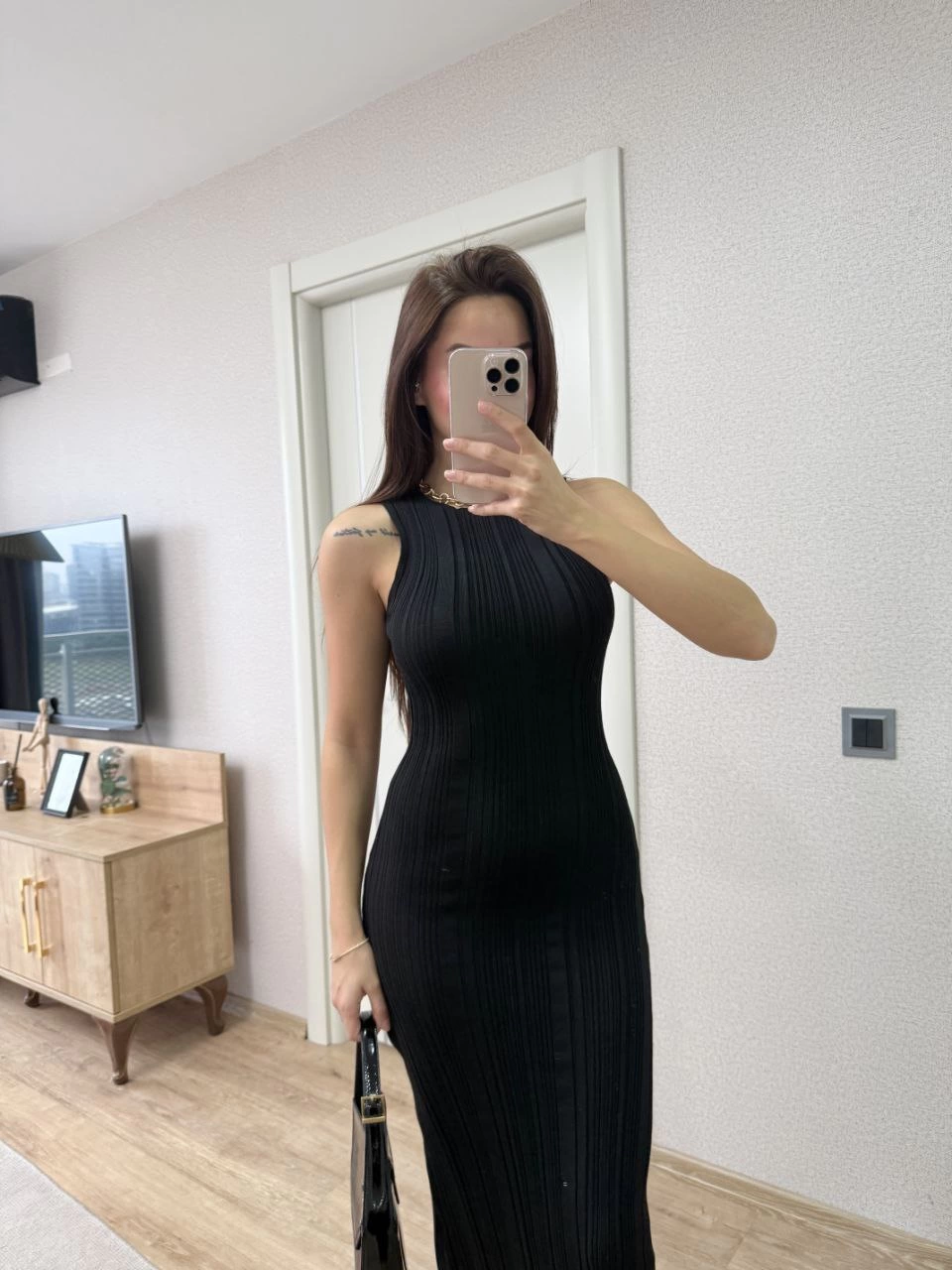 fitilli-triko-elbise-maxi-uzun-boy-siyah-36091688-sw960sh1280 Kadın Fitilli Triko Elbise Kolsuz Sırtı Kapalı Maxi Uzun Boy - Siyah
