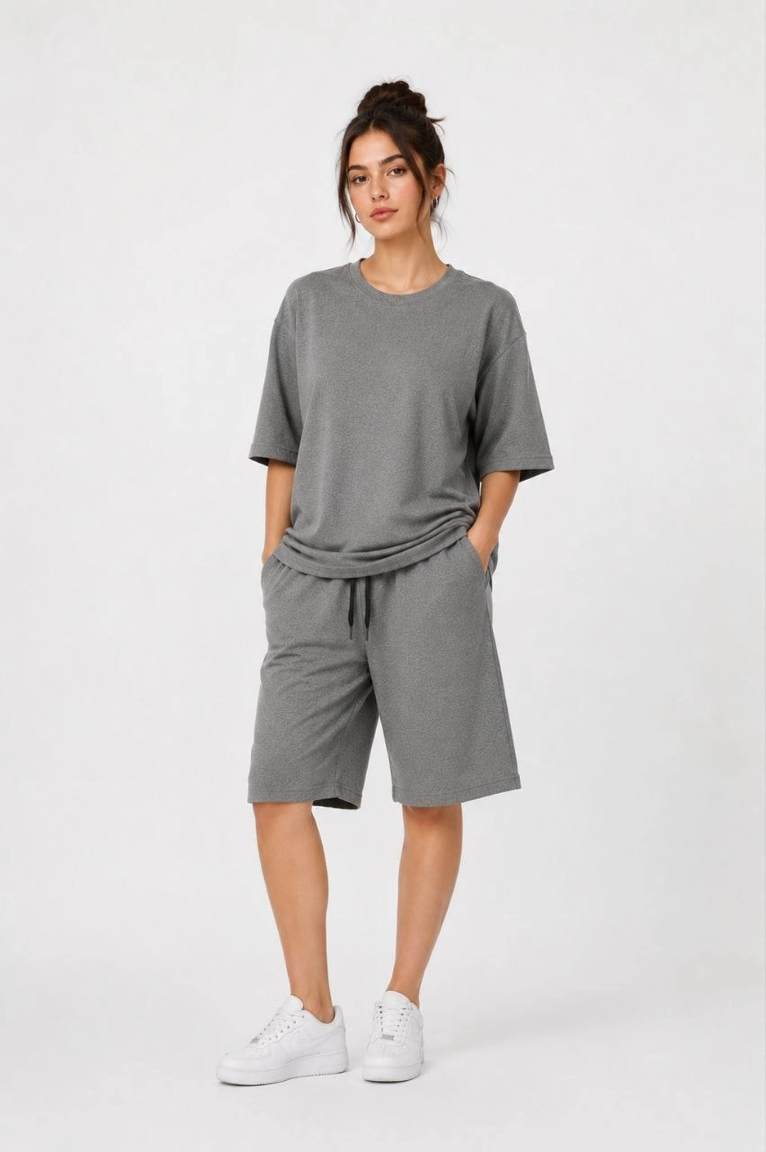 kadin-3lu-oversize-tisort-sort-takim-seti-yazlik-iki-iplik-kumas-gri-saks-mavisi-99297110-sw852sh1280 Kadın 2’li Oversize Tişört Şort Takım Seti Yazlık İki İplik Kumaş - Gri, Bej - Image 2