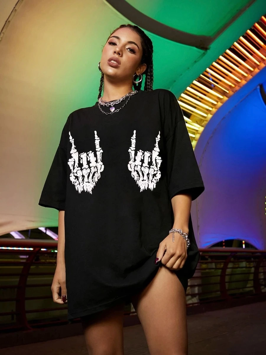 kadin-baskili-oversize-t-shirt-siyah-41034695-sw900sh1198 Kadın Baskılı T-Shirt Kısa Kol Bisiklet Yaka Oversize Rahat Kalıp Tişört - Siyah - Görsel 2