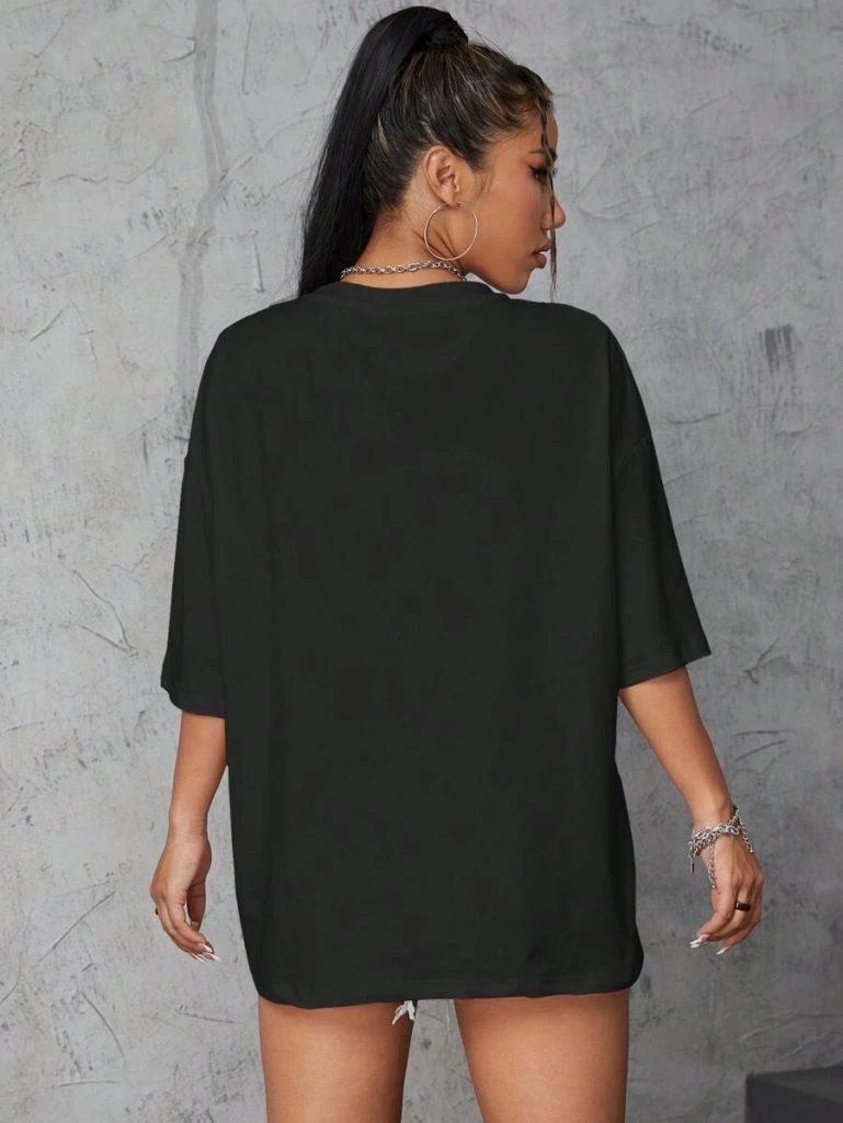 kadin-baskili-oversize-t-shirt-siyah-52268723-sw769sh1024 Kadın Baskılı T-Shirt Kısa Kol Bisiklet Yaka Oversize Rahat Kalıp Tişört - Siyah - Görsel 2