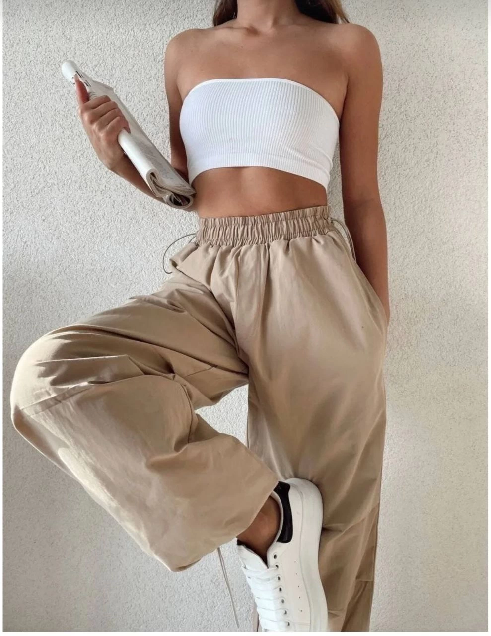 kadin-cepli-parasut-pantalon-bej-42094280-sw989sh1280 Kadın Cepli Paraşut Pantolon - Bej - Görsel 2
