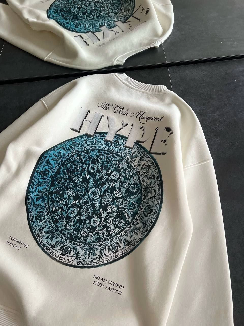 kadin-uc-iplik-bisiklet-yaka-baskili-sweatshirt-beyaz-11857755-sw960sh1280 Kadın 3 İplik Pamuklu Bisiklet Yaka Baskılı SweatShirt - Beyaz