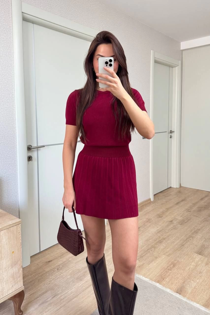 kisa-kollu-bluz-mini-etekli-ikili-takim-triko-bordo-49427397-sw853sh1280 Kadın Kısa Kollu Bluz Mini Etekli ikili Takım Triko - Bordo