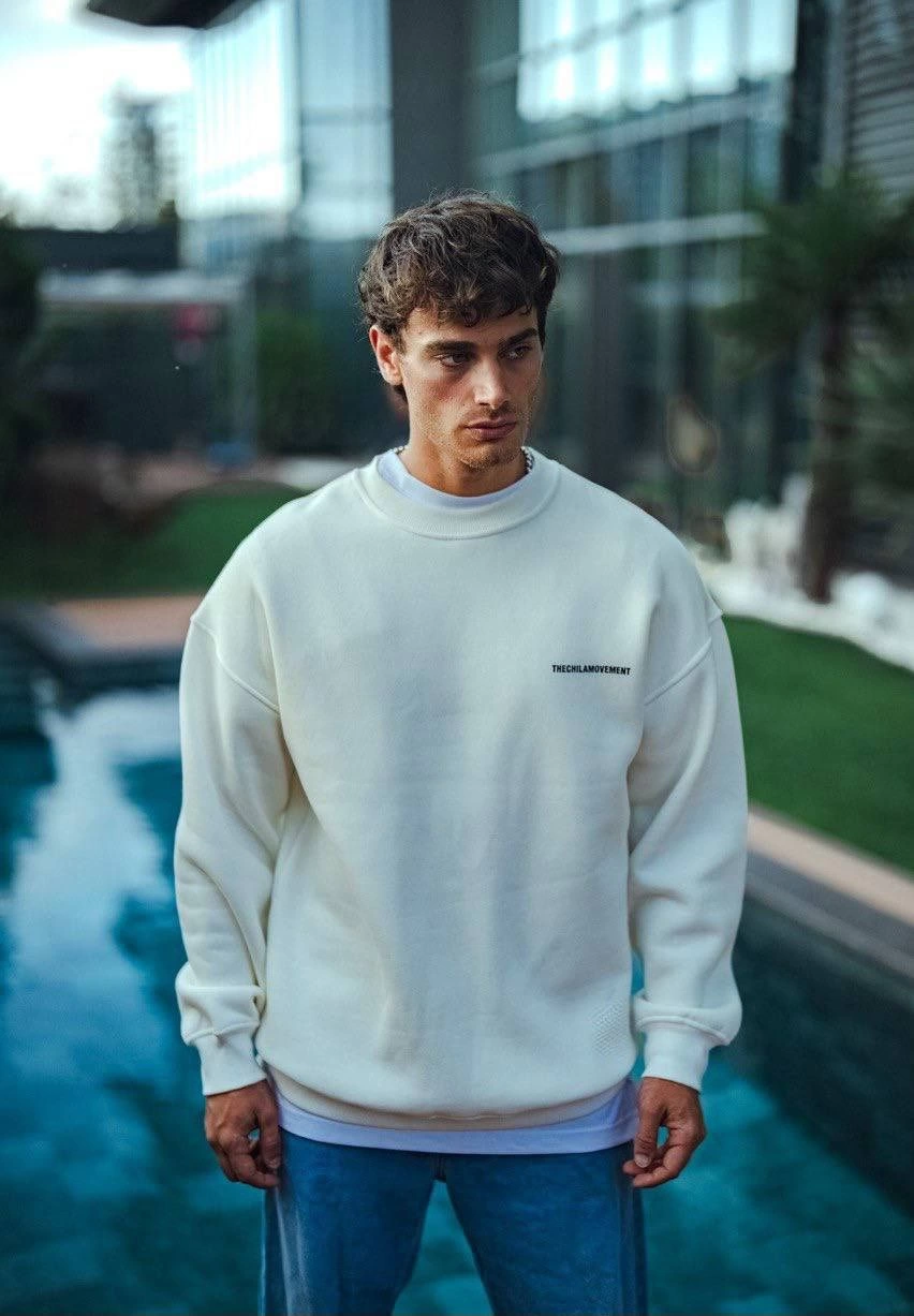 kislik-bisiklet-yaka-oversize-baskili-sweatshirt-beyaz-50194041-sw852sh1227 Erkek 3 iplik pamuklu Bisiklet Yaka Baskılı SweatShirt - Beyaz - Görsel 2