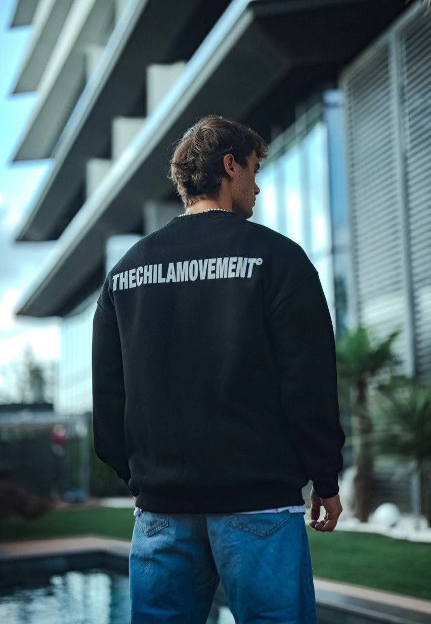kislik-bisiklet-yaka-oversize-baskili-sweatshirt-siyah-8411648-sw852sh1233 Erkek 3 iplik Pamuklu Bisiklet Yaka Oversize Baskılı SweatShirt - Siyah - Görsel 2
