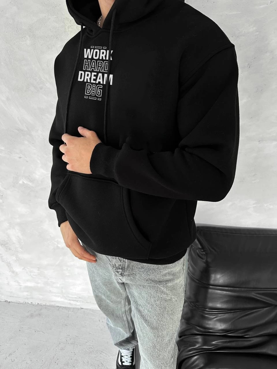 kislik-uc-iplik-kapsonlu-sweatshirt-siyah-54444441-sw960sh1280 Erkek Kapüşonlu Kanguru Cepli Sweatshirt 3 İplik Pamuklu Baskılı Hoodie - Siyah