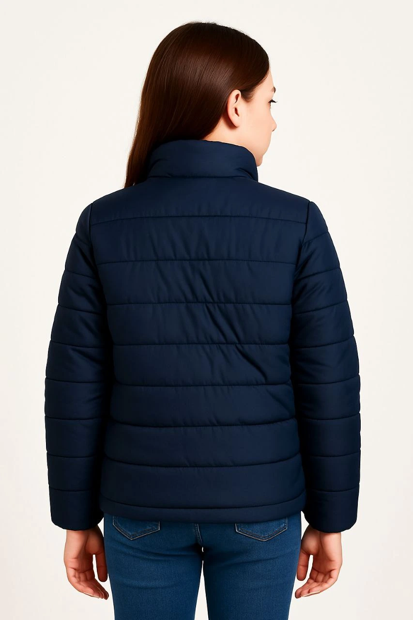 kiz-cocuk-sisme-mont-hafif-ve-sicak-tutucu-kislik-fermuarli-su-itici-rahat-gunluk-mont-kapusonuz-modern-tasarim-lacivert-77590791-sw853sh1280 Kız Çocuk Şişme İçi Elyaflı Fermuarlı Cepli Mont Su İtici Ceket - Lacivert - Görsel 2