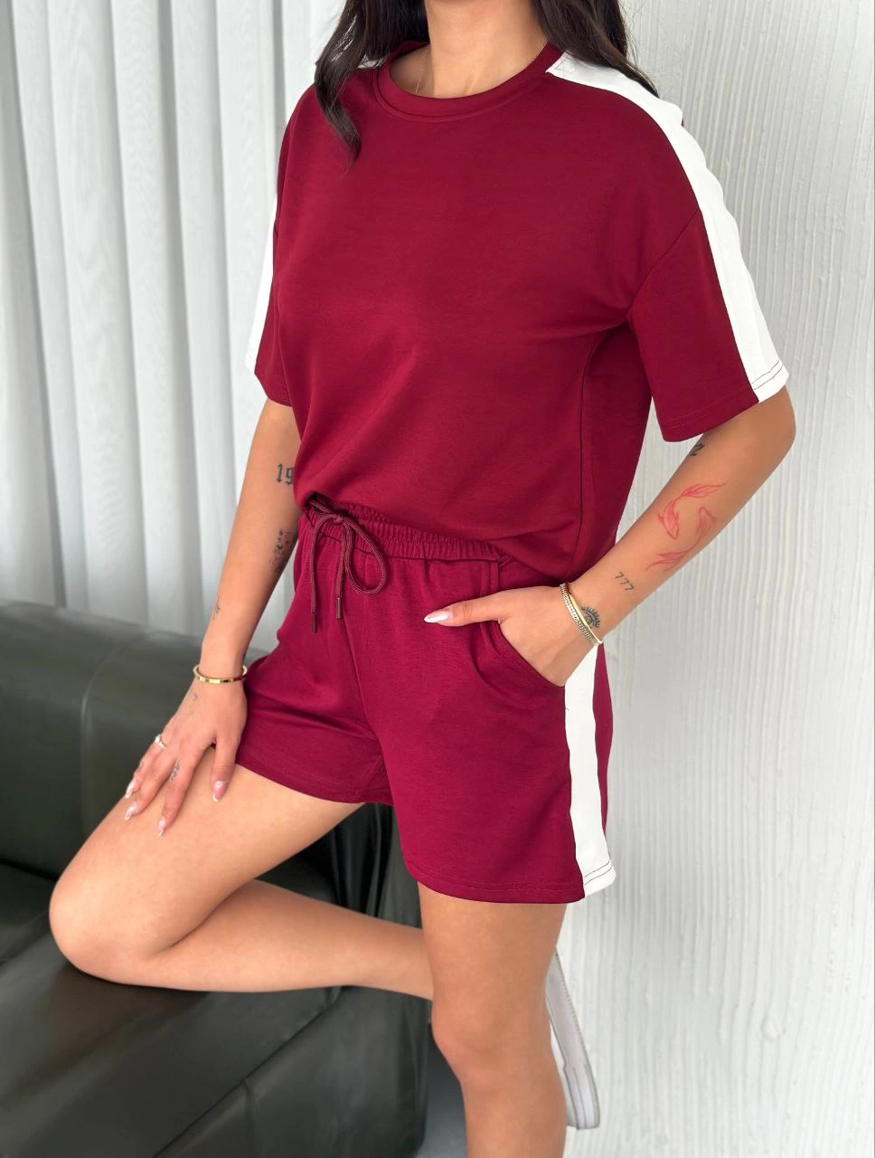 osy-modal-yumusak-dokulu-kumas-kadin-parcali-bisiklet-yaka-t-shirt-kisa-sort-ikili-takim-869-8267-12024-bordo-s-4488458-sw968sh1280 Osy Modal yumuşak dokulu Kumaş Kadın Parçalı Bisiklet Yaka T-shirt Kısa Şort İkili Takım - Bordo
