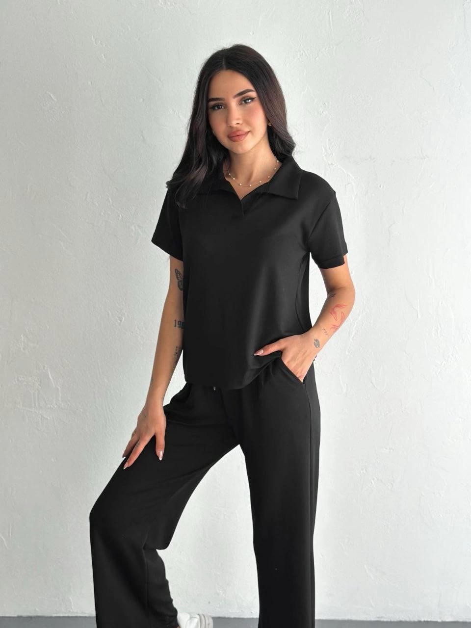 osy-modal-yumusak-dokulu-kumas-kisa-kollu-yakali-t-shirt-pantalon-ikili-takim-siyah-34375868-sw960sh1280 Kadın Osy Modal Yumuşak Dokulu Kumaş Kısa Kollu Yakalı T-shirt Pantolon ikili Takım- Siyah - Görsel 2