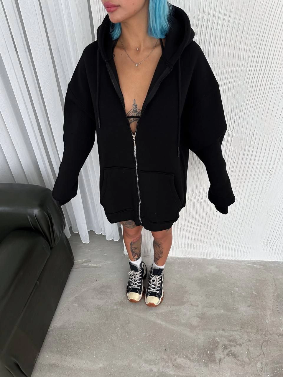 oversize-tam-fermuarli-uzun-kol-hirka-siyah-42039649-sw960sh1280 Kadın Tam Fermuarlı Cepli Kapüşonlu 3 iplik pamuklu hoodie Sweatshirt - Siyah