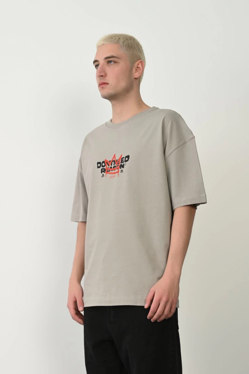 unisex-baskili-bisiklet-yaka-oversize-t-shirt-boyali-gri-52971092-sw853sh1280 Erkek Baskılı T-Shirt Kısa Kol Bisiklet Yaka Rahat Kalıp Tişört - Boyalı Gri