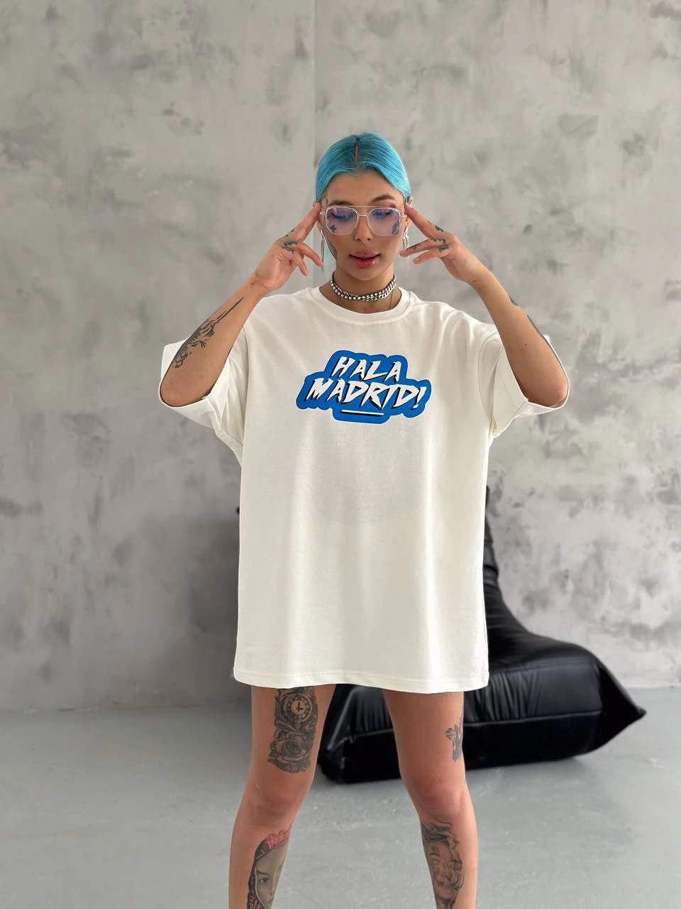 unisex-bisiklet-yaka-baskili-oversize-t-shirt-beyaz-61266640-sw960sh1280 Kadın Kısa Kol Yazlık Tişört Bisiklet Yaka Baskılı Oversize T-Shirt - Beyaz - Görsel 2