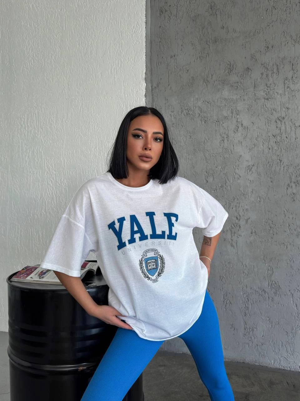 unisex-bisiklet-yaka-baskili-oversize-t-shirt-beyaz-96959547-sw960sh1280 Kadın Kısa Kol Yazlık Tişört Bisiklet Yaka YALE Baskılı T-Shirt - Beyaz