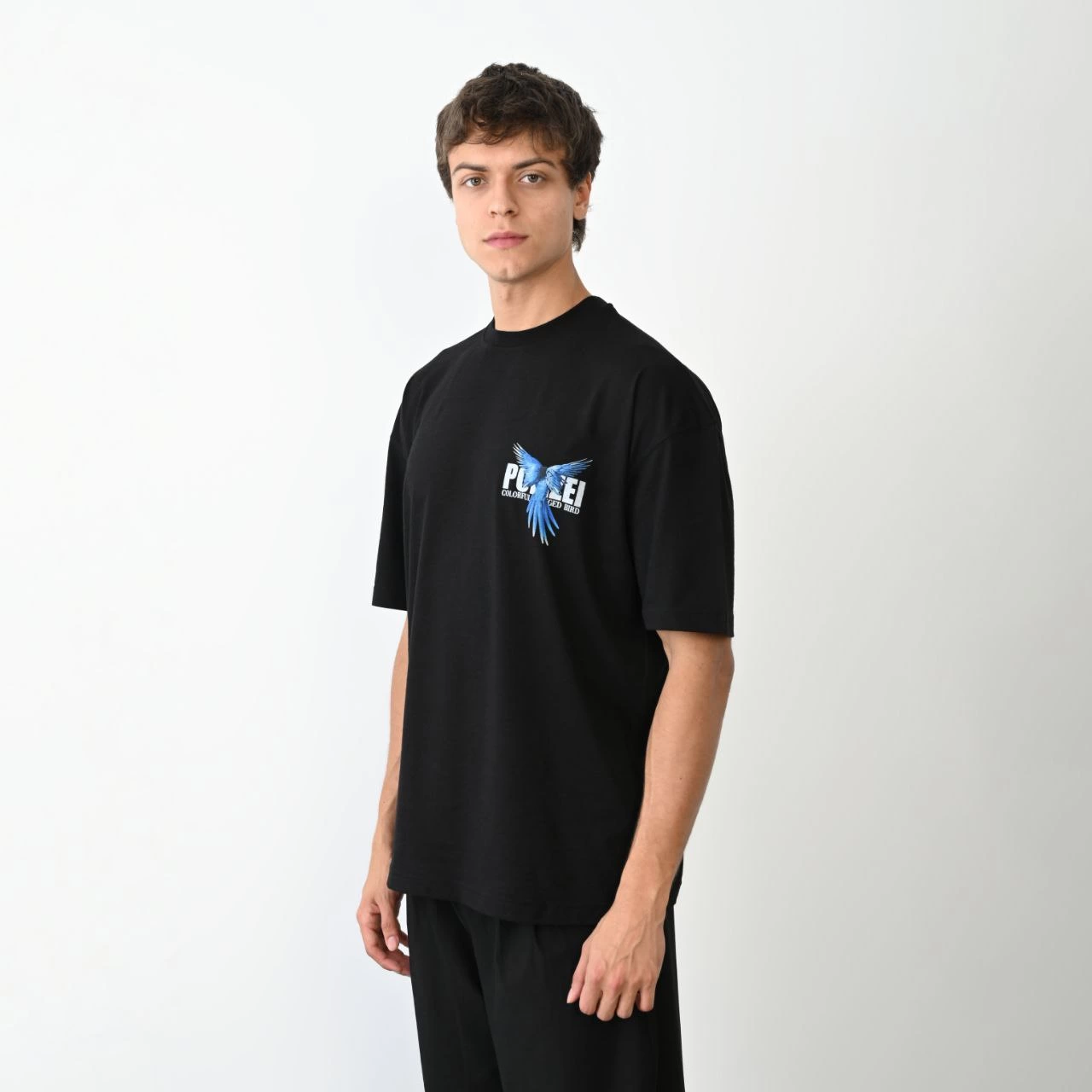unisex-bisiklet-yaka-baskili-oversize-t-shirt-siyah-21367958-sw1280sh1280 Erkek Baskılı T-Shirt Kısa Kol Bisiklet Yaka Regular Fit Rahat Kalıp Günlük Tişört - Siyah - Görsel 2