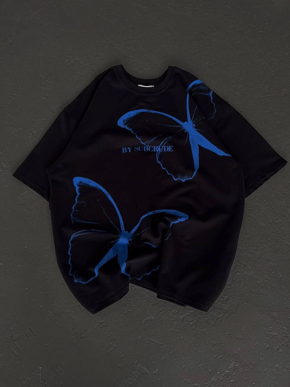 unisex-bisiklet-yaka-baskili-oversize-t-shirt-siyah-28137251-sw960sh1280 kadın Bisiklet Yaka Baskılı Oversize T-Shirt - Siyah