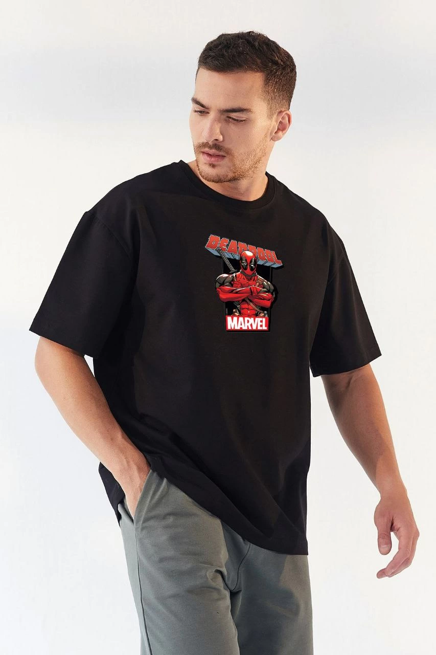 unisex-bisiklet-yaka-baskili-oversize-t-shirt-siyah-58681929-sw853sh1280 Erkek Baskılı T-Shirt Kısa Kol Bisiklet Yaka Rahat Kalıp Tişört - Siyah
