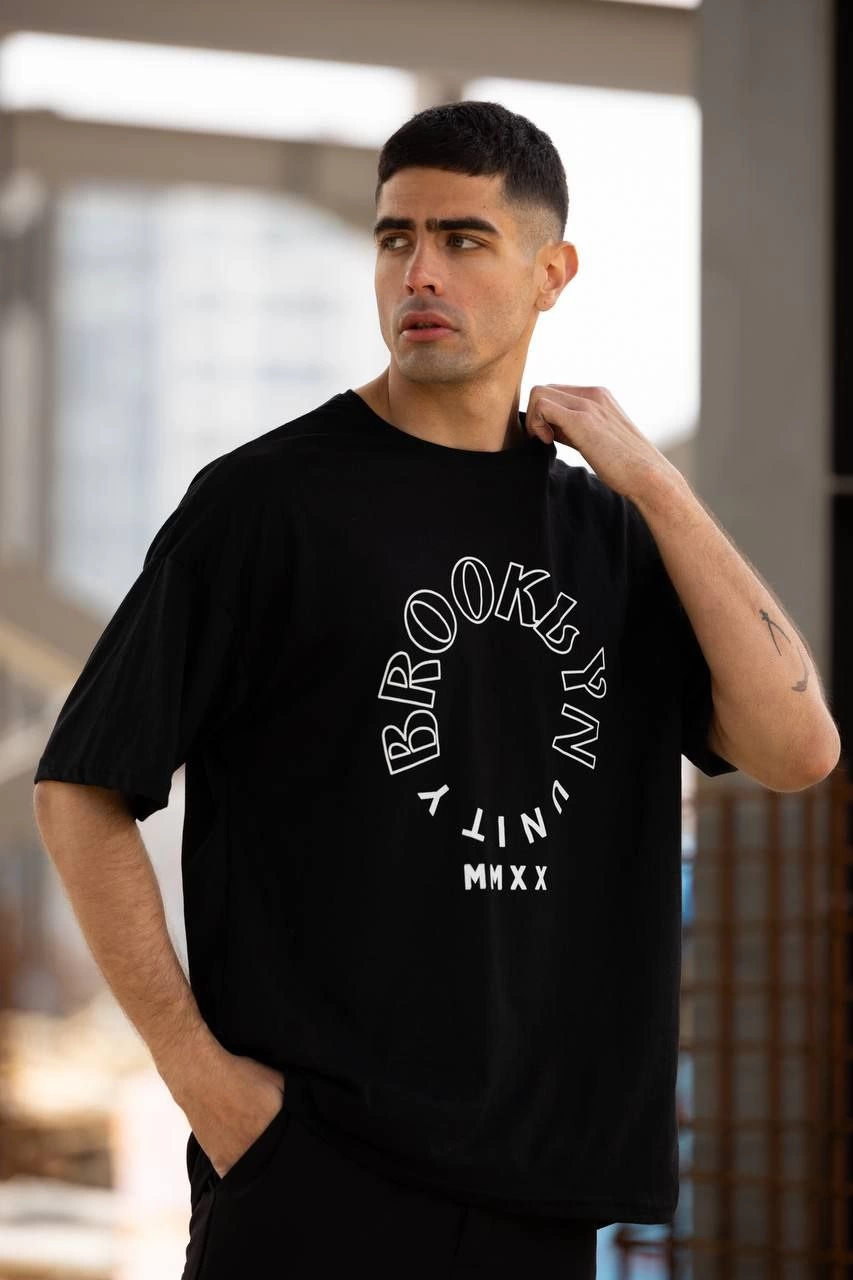 unisex-bisiklet-yaka-baskili-oversize-t-shirt-siyah-68832845-sw853sh1280 Erkek Baskılı T-Shirt Kısa Kol Bisiklet Yaka Regular Fit Rahat Kalıp Günlük Tişört - Siyah