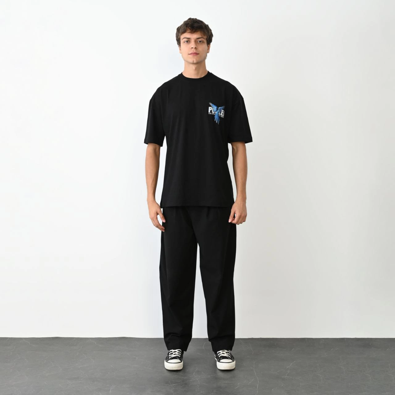 unisex-bisiklet-yaka-baskili-oversize-t-shirt-siyah-70798676-sw1280sh1280 Erkek Baskılı T-Shirt Kısa Kol Bisiklet Yaka Regular Fit Rahat Kalıp Günlük Tişört - Siyah