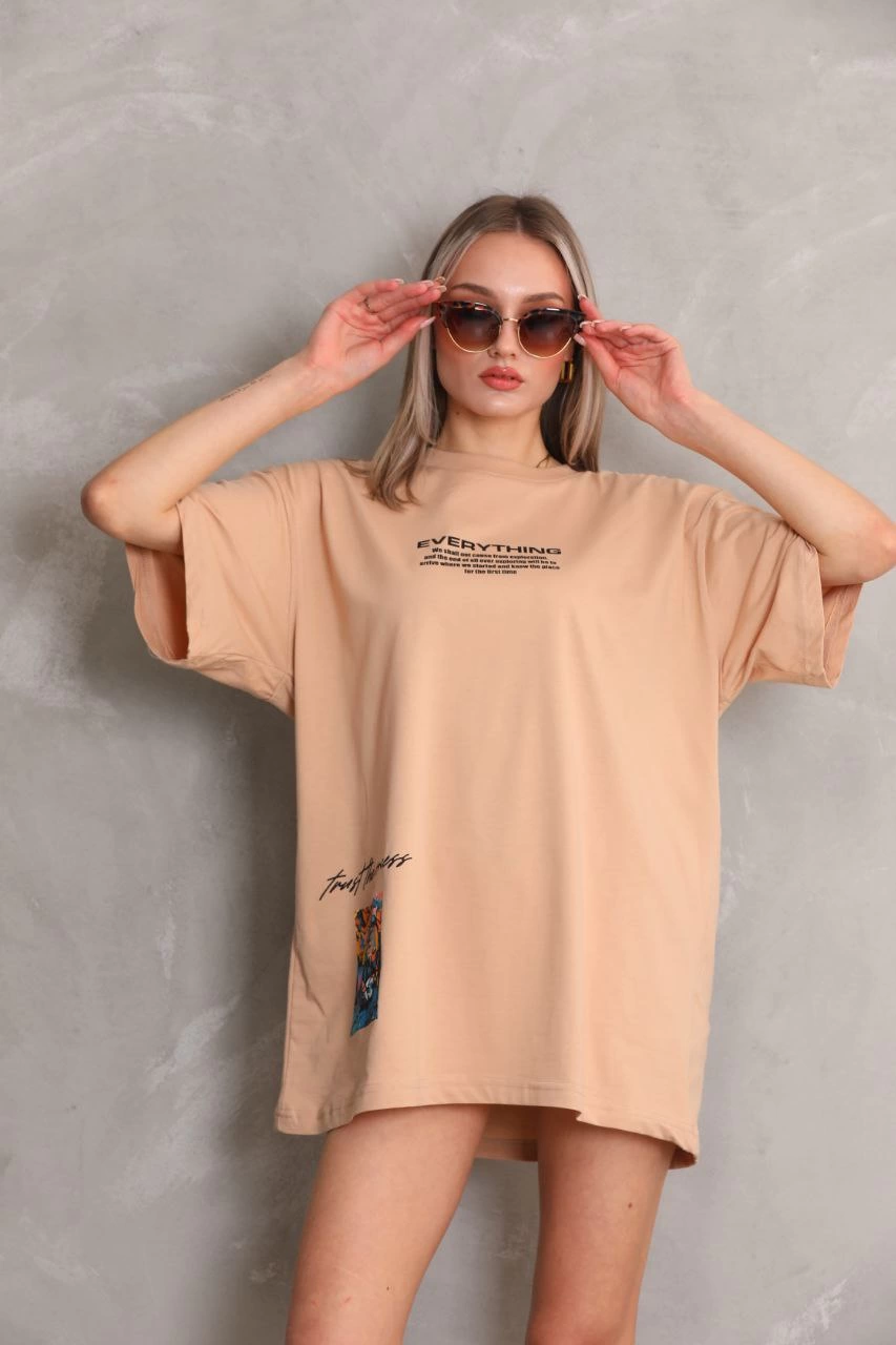 unisex-bisiklet-yakali-baskili-oversize-t-shirt-bej-83926161-sw853sh1280 kadın Bisiklet Yaka Baskılı Oversize Kısa kol T-Shirt - Bej