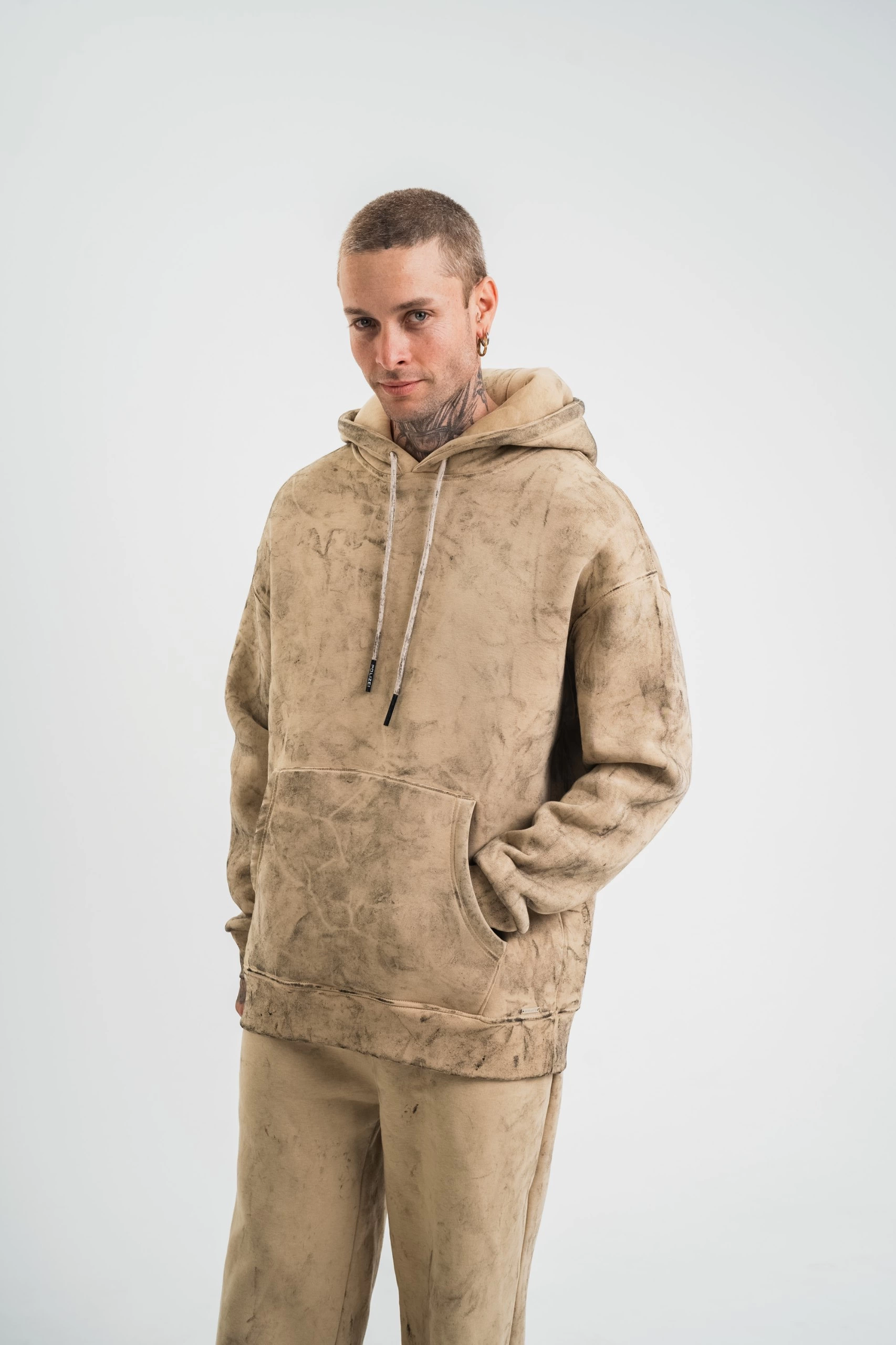 unisex-double-oversize-kapsonlu-yikamali-sweatshirt-bej-18199836-sw1706sh2560 ERKEK 3 iplik Pamuklu Oversize Kapüşonlu Yıkamalı Hoodie SweatShirt - Bej