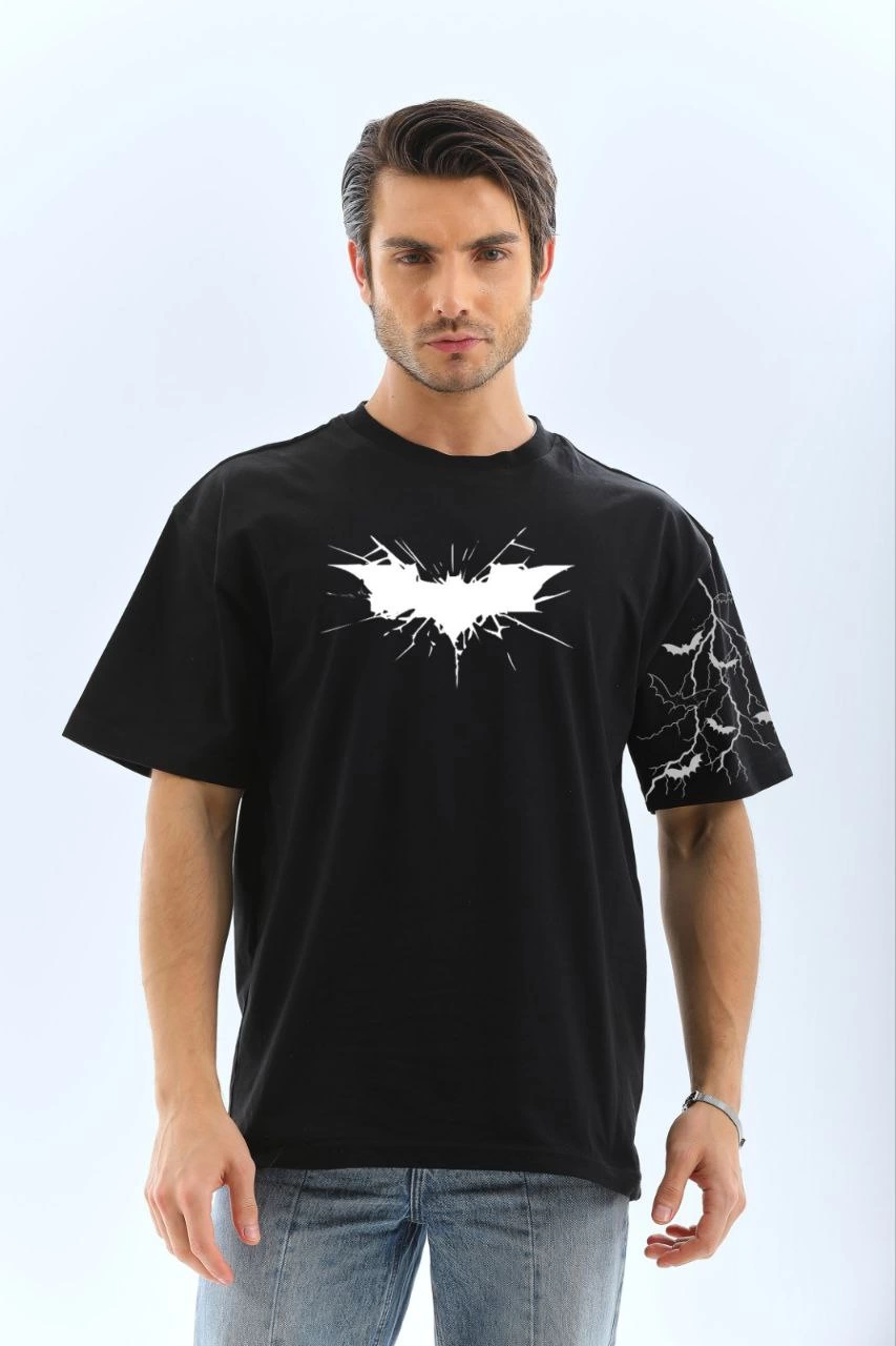 unisex-on-ve-kol-baskili-oversize-t-shirt-siyah-39908088-sw853sh1280 ERKEK Bisiklet yaka tişort Ön ve Kol YARASA Baskılı T-shirt - Siyah