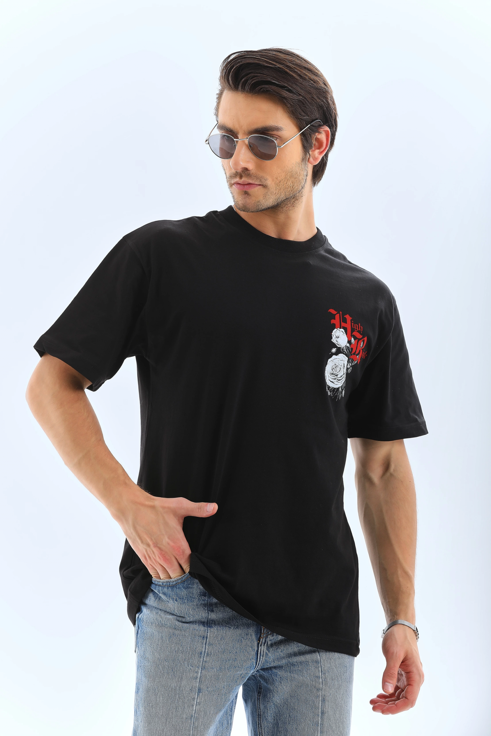 unisex-oversize-baskili-bisiklet-yaka-t-shirt-siyah-2168463-sw2220sh3330 Erkek Baskılı T-Shirt Kısa Kol Bisiklet Yaka Rahat Kalıp Tişört - Siyah - Image 2