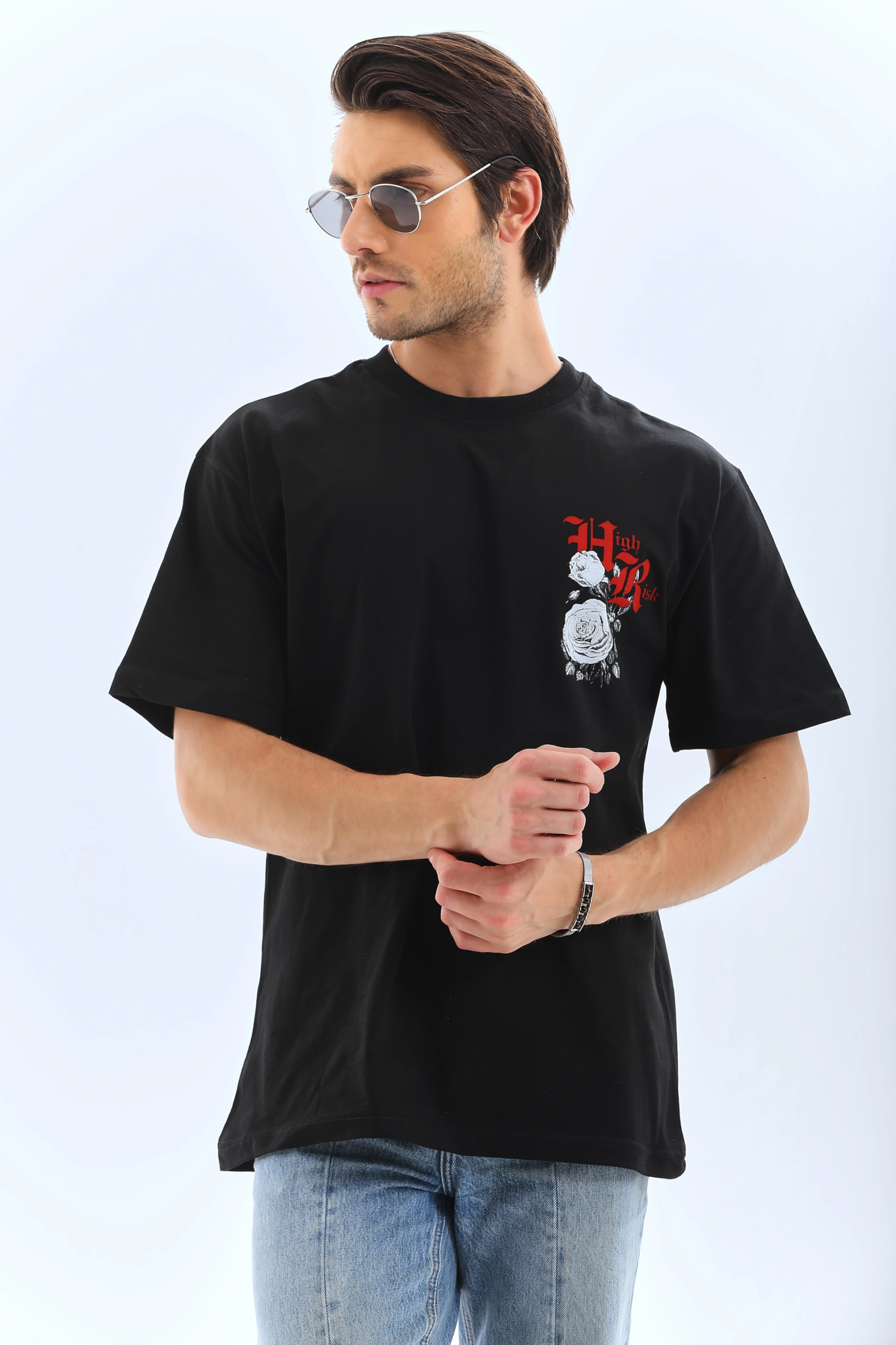 unisex-oversize-baskili-bisiklet-yaka-t-shirt-siyah-47440052-sw2220sh3330 Erkek Baskılı T-Shirt Kısa Kol Bisiklet Yaka Rahat Kalıp Tişört - Siyah