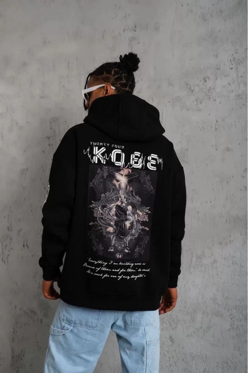 unisex-sirt-baskili-kapusonlu-uc-iplik-oversize-sweatshirt-siyah-42328671-sw800sh1200 Erkek 3 İplik Pamuklu Kapüşonlu Kanguru Cepli Baskılı Oversize Hoodie Sweatshirt - Siyah - Görsel 2