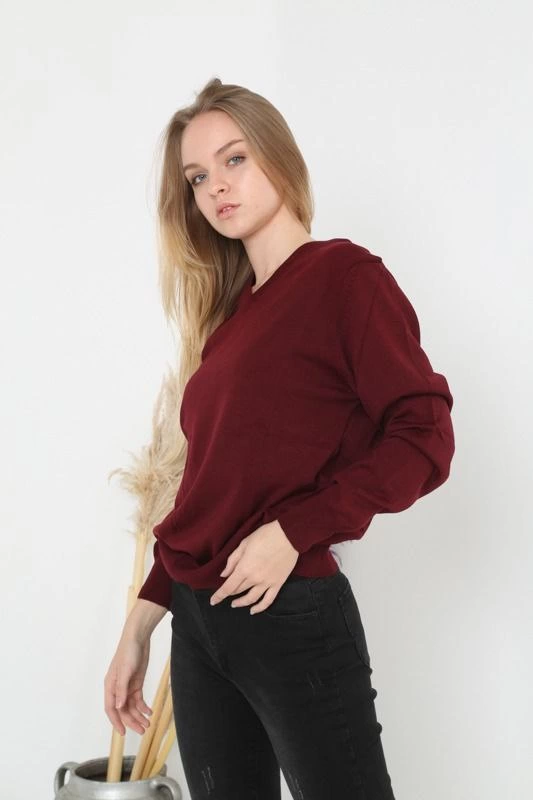 unisex-uzun-kol-v-yaka-triko-kazak-bordo-88662396-sw533sh800 Kadın V Yaka Kazak Uzun Kol Düz Dokuma Triko - Bordo - Görsel 2