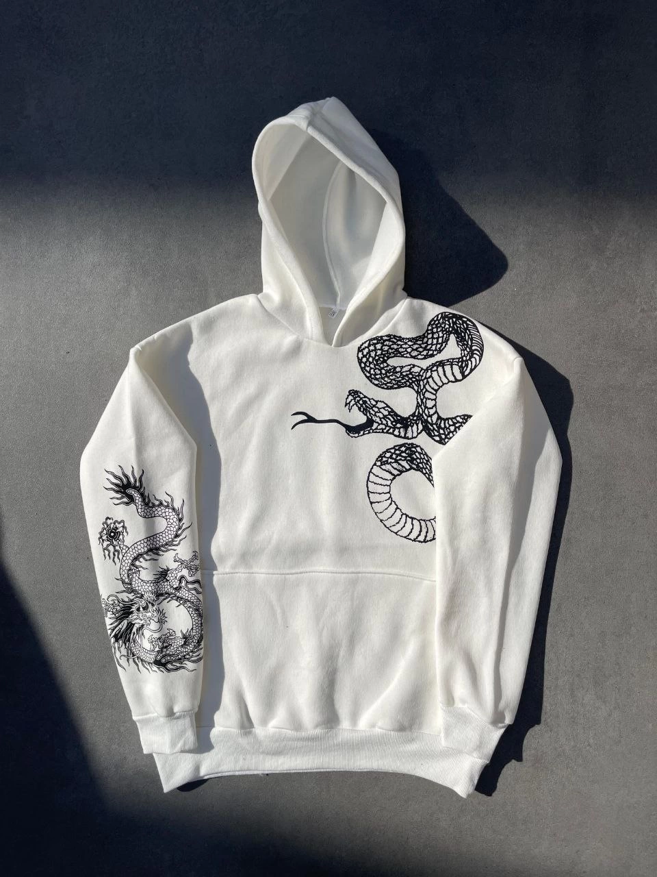 uzun-kol-kapsonlu-baskili-sweatshirt-beyaz-77134657-sw960sh1280 Kadın Oversize Kapüşonlu Kanguru Cepli Baskılı 3 İplik Pamuklu Sweatshirt Hoodie - Beyaz