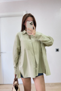 Kadın Oversize Pens Detaylı Cepli Yırtmaçlı Rahat Kalıp Poplin Gömlek - Yeşil Kadin Oversize Pens Detayli Cepli Yirtmacli Rahat Kalip Poplin Gomlek Yesil 44054190 Sw852sh1280 200x300