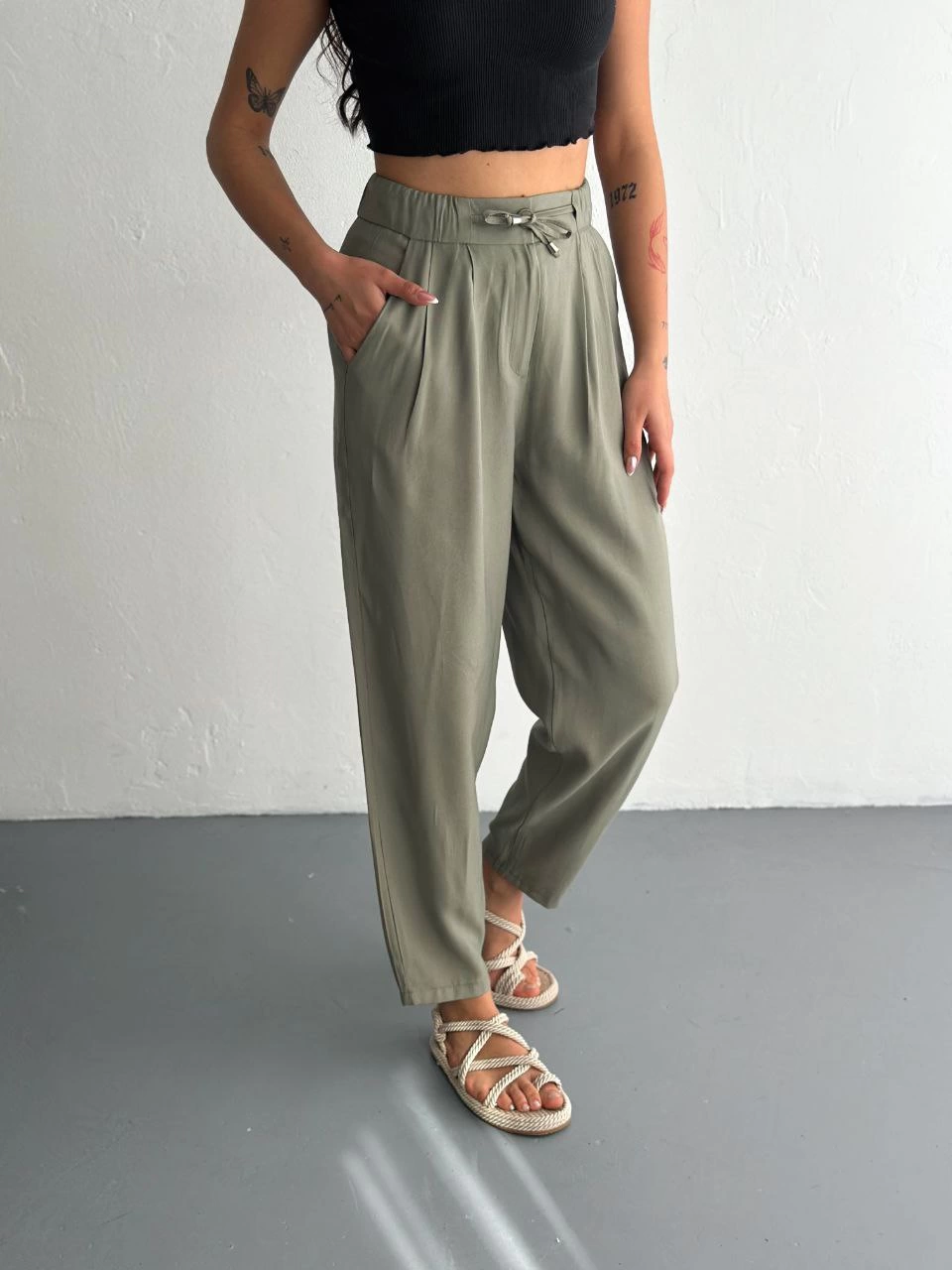 kadin-yuksel-bel-rahat-paca-pantalon-su-yesili-97011769-sw960sh1280 Kadın Yüksel Bel Beli Bağcıklı Cepli Rahat Paça Pantolon - Su Yeşili