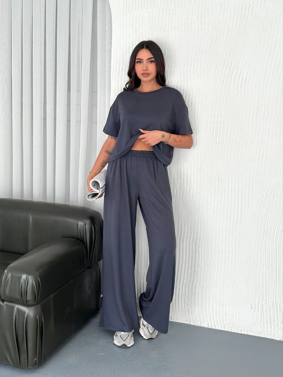 osy-modal-yumusak-dokulu-kumas-bisiklet-yaka-t-shirt-bol-paca-pantalon-ikili-takim-antrasit-36081862-sw960sh1280 Kadın Osy Modal Yumuşak Dokulu Kumaş Bisiklet Yaka T-shirt Bol paça Pantalon ikili Takım -Antrasit