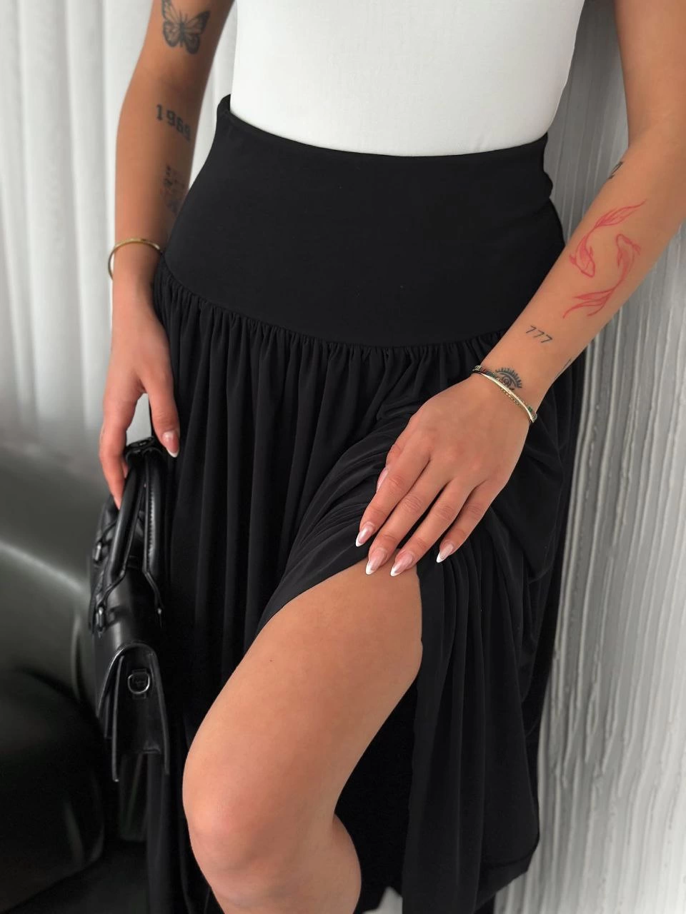 sandy-uzun-yuksel-bel-etek-siyah-82027671-sw960sh1280 Sandy Uzun Beli Lastikli Yüksel Bel Etek Yazlık - Siyah